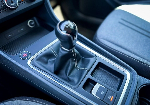 Seat Ateca cena 79800 przebieg: 175000, rok produkcji 2021 z Połczyn-Zdrój małe 326